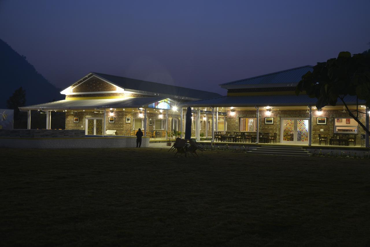 Four Banyans Spirit & Nature Resort Raipur  Exterior photo