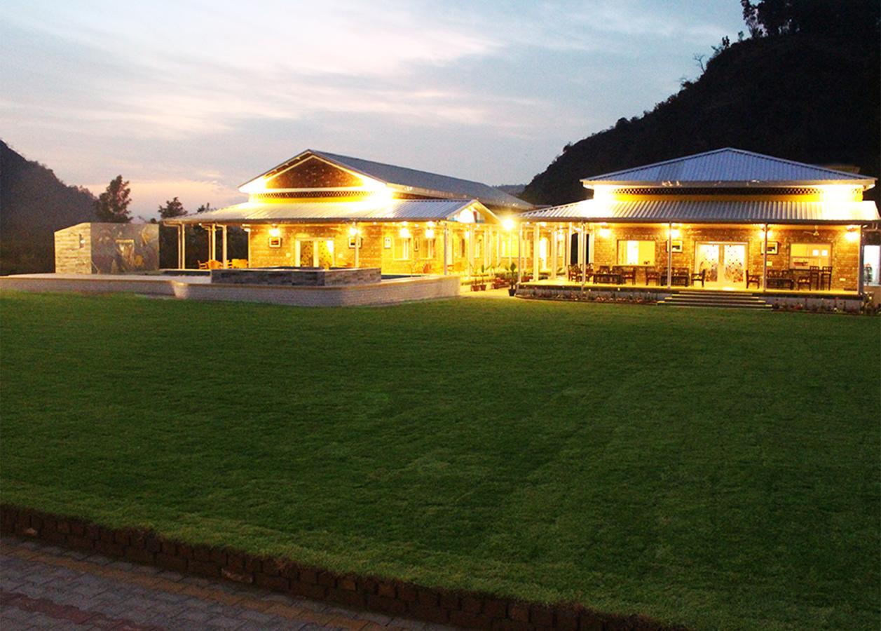 Four Banyans Spirit & Nature Resort Raipur  Exterior photo